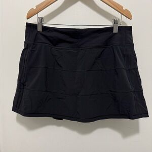 Lululemon Black skirt